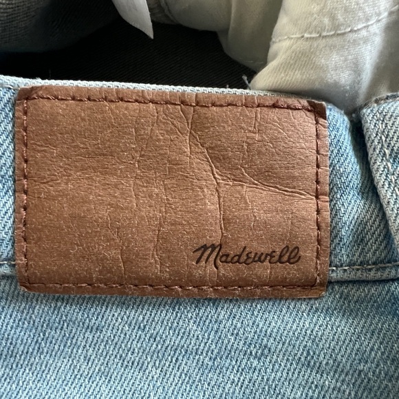 MADEWELL The Perfect Vintage Jean Raw Hem Size 24T - Picture 3 of 8